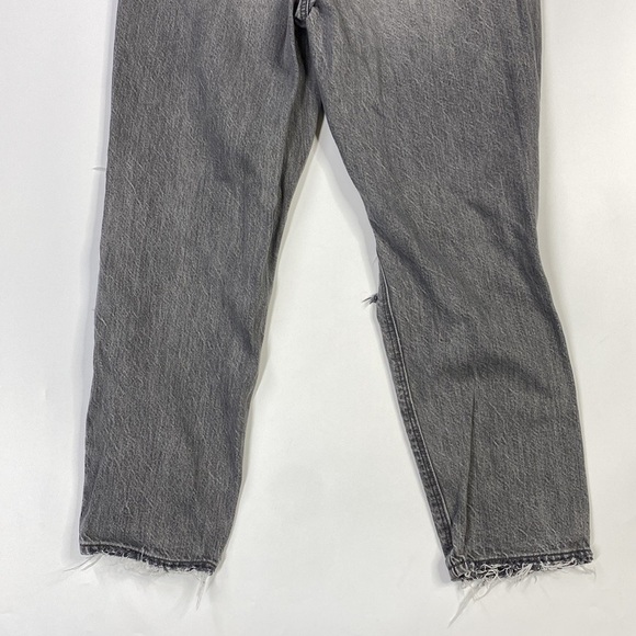 American Eagle Distressed Mom Jean High Rise Black Size 4 Short - Picture 5 of 14